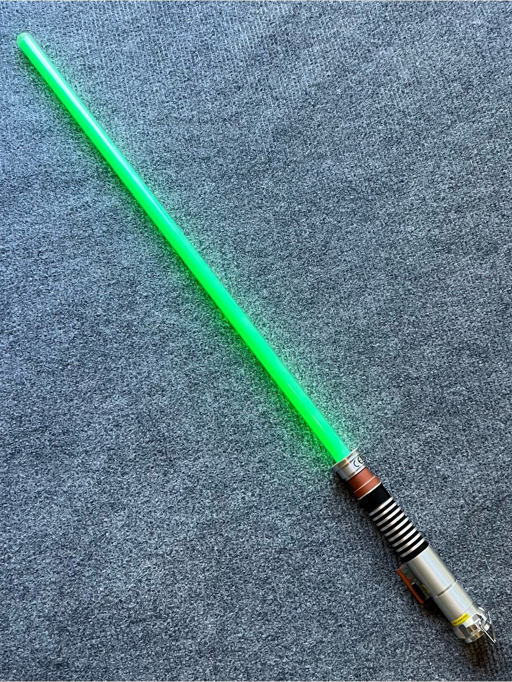 STAR WARS The Black Series Luke Skywalker Force FX Electronic Lightsaber